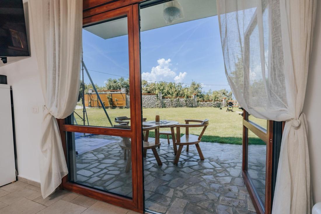 Villa Principium With Infinity Edge Pool&Hot Tub Kotor Extérieur photo